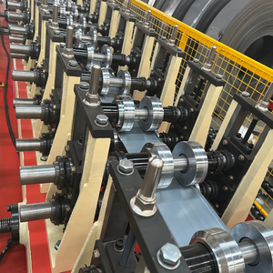 Máquina formadora de rollos de canal C U Poste Y de quilla de acero ligero ajustable DE ANCHO AUTOMÁTICO - Product Image 4