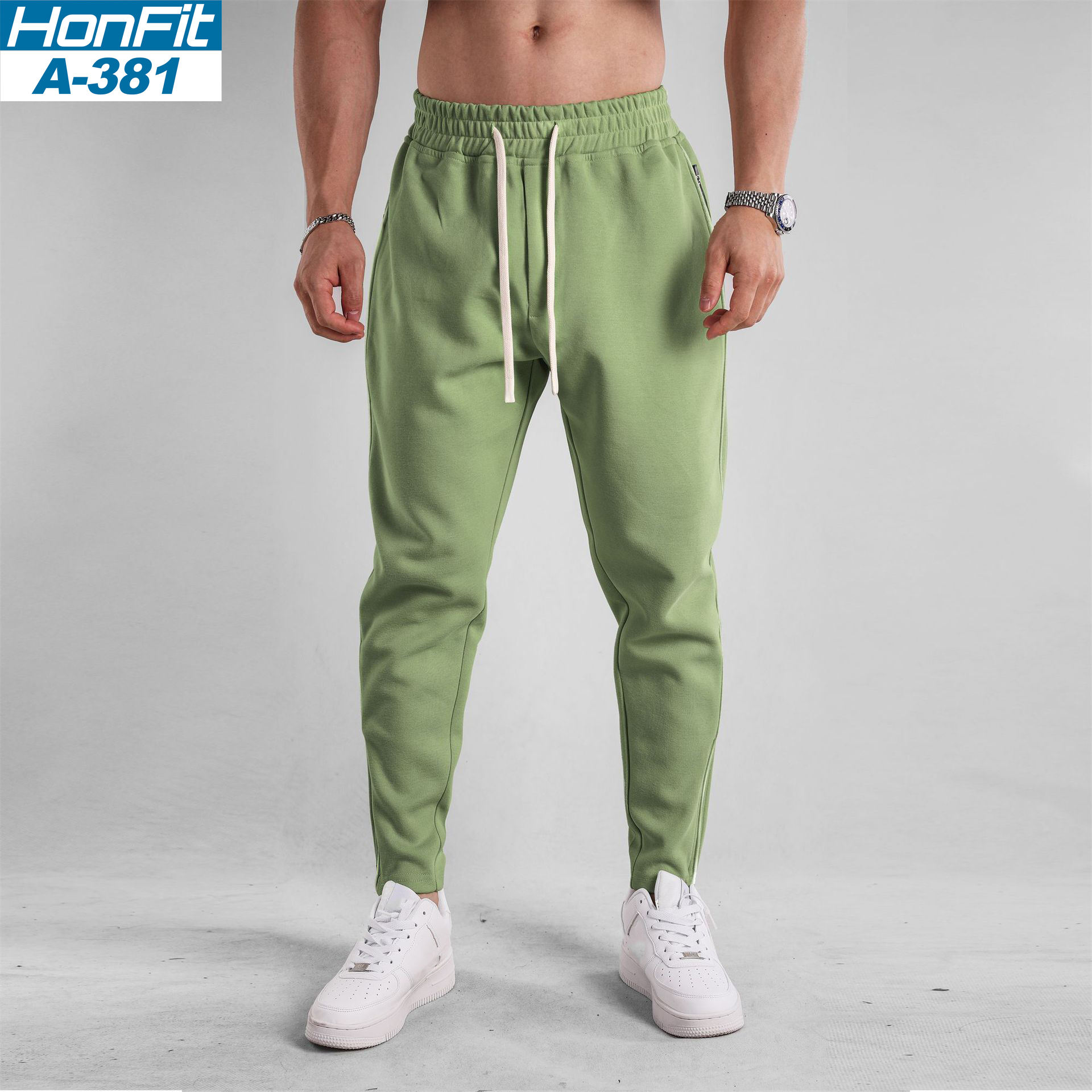 Wholesale 320 GSM Cotton Polyester Sweatpants Fitness Custom Drawstring  Trousers Sport Jogging Pants