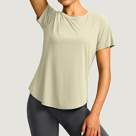 สีดำสีกากี