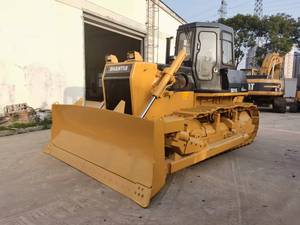Bulldozer Shantui SD16 ligeramente usado con cabrestante - Product Image 2