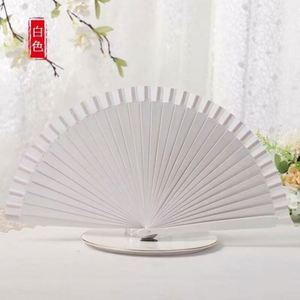 Éventail pliable en bambou de style japonais vintage et rétro, peint à la main, portable, pour femme, motif vague, écologique, idéal pour les cadeaux de mariage - Product Image 6