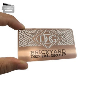 Tarjetas <span class=keywords><strong>de</strong></span> visita <span class=keywords><strong>de</strong></span> metal cepillado <span class=keywords><strong>de</strong></span> bronce rojo <span class=keywords><strong>de</strong></span> gama alta Regalos corporativos Premium para abogados Banqueros Agentes <span class=keywords><strong>de</strong></span> bienes raíces CEOs Impresión <span class=keywords><strong>de</strong></span> tarjetas <span class=keywords><strong>de</strong></span> visita - Product Image 6