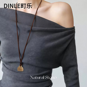 ดินเล่ สร้อยคอจี้หินธรรมชาติสำหรับผู้หญิง สายยาว สง่างาม ใส่ได้ทุกวัน แฟชั่น สร้อยคล้องเสื้อสเวตเตอร์ สีดำ น้ำตาล ลายจุด - Product Image 2