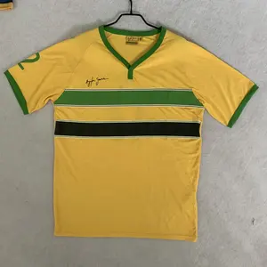 Uniformi da calcio personalizzate a buon mercato in tessuto comodo e asciutto per giovani