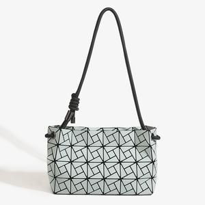 Venta al por Mayor Directa de Fábrica, Bolso Geométrico para Mujer, Bolso de Hombro Cuadrado de Alta Calidad para Mujer - Product Image 4