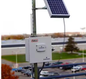 Gestionnaire de débit Emerson FloBoss série 107 avec communication Modbus RS485 et écran tactile pour la mesure du gaz en pipeline - Product Image 3