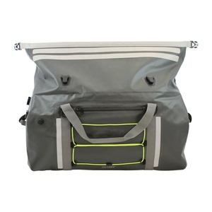 Sac de sport de voyage personnalisé PIHA SPORTS, prix d'usine, compartiment à chaussures, poche étanche, polyester, 40L, pour femmes et hommes - Product Image 4