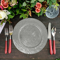 Assiettes de Présentation Rondes en Plastique PP Dorées, Élégantes, Luxueuses et Durables, Idéales pour Mariages, Fêtes, Personnalisables, Décoration d'Intérieur, Vaisselle – Vente en Gros