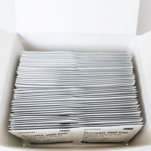 Almohadillas de preparación de <span class=keywords><strong>alcohol</strong></span> preinyección multiusos al mejor precio 2025 Hynaut fábrica no tejida 70% 75% isopropil etilo - Product Image 3