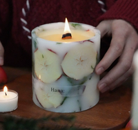 Coffret Cadeau Bougie Parfumée Pomme Sauvage Faite à la Main en Cire de Soja, Parfum Longue Durée pour la Maison, les Chambres, Anniversaires, la Fête des Pères, Diwali