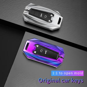 Funda de cuero para llave de coche con logotipo de aleación de Zinc, 5 botones para <span class=keywords><strong>Cadillac</strong></span> CT6 XT4 XT5, funda protectora sin llave, accesorios para automóviles - Product Image 3