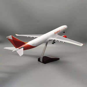 1/135 Quy Mô 47Cm Colombia Avianca Hàng Hóa Hãng Hàng Không Airbus A330 Máy Bay Diecast Nhựa Mô Hình Máy Bay Với Hạ Cánh Bánh Răng - Product Image 2