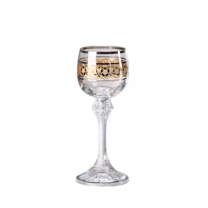 Toptan kurşunsuz kristal şeffaf şarap bardağı altın futbol desen dekorasyon güçlü likör cam bardak kadehler