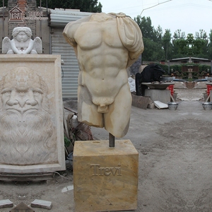 Sculpture de buste masculin en marbre de pierre sculptée à la main, torse musclé nu - Product Image 5