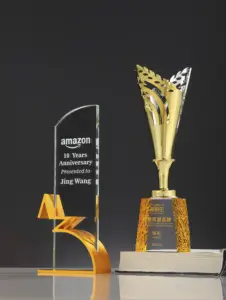Wholesale Custom High-Grade Crystal Metal Trophies With Worded Logos Sports Medal Cup Awards On Plaques Souvenir Plaque