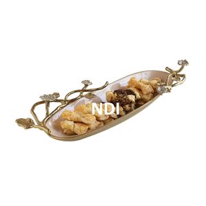 Plateau en bois de finition naturelle Produit de vente chaud Forme personnalisée Plateau de service sucré ou alimentaire - Product Image 3