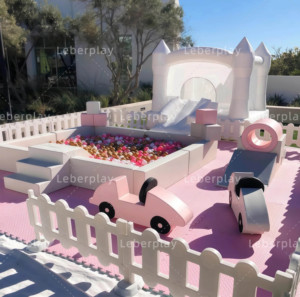 Piscine à balles multifonctionnelle grande taille, nouveau design, facile à plier, équipement de jeu souple pour enfants, en bois et PVC, usage commercial - Product Image 6