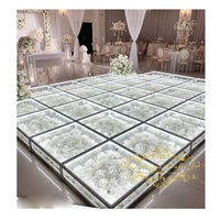 Plateforme en verre trempé transparent personnalisée avec des motifs floraux pour la décoration de mariages, d'anniversaires et d'événements festifs