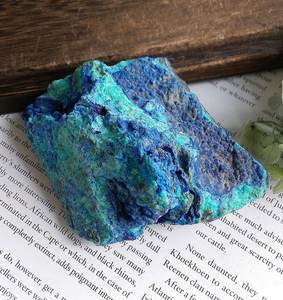 Vente en gros de pierres brutes naturelles de haute qualité Azurite et Malachite bleues-vertes, spécimen minéral de cristal de guérison pour la décoration intérieure - Product Image 1