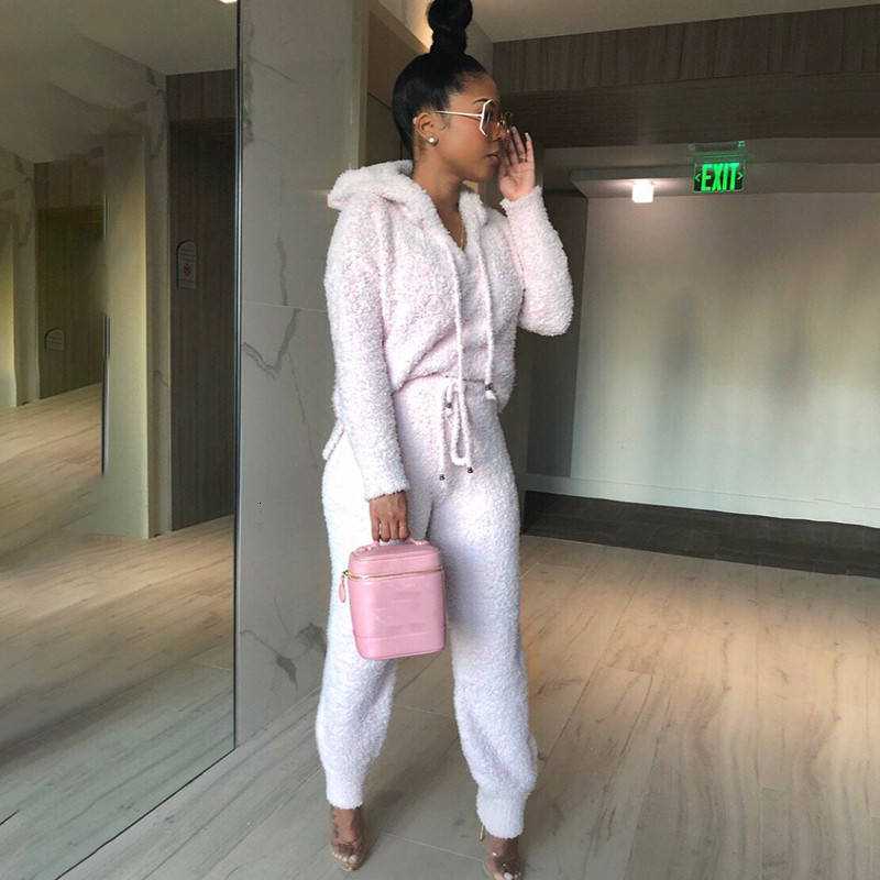 Sweater Two Piece Set Hoodie Crop Top and Long Pants Casual Piece Set  Women Aumntun Winter Outfits R1437