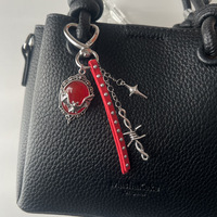 Porte-clés chauve-souris gothique avec pendentif cœur en alliage de zinc, rivet et sangle en similicuir, pour sac à dos, breloque de sac, cadeau d'Halloween