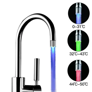 Led Temperatuurgevoelige Keuken Kranen Light-Up Kraan Keuken Badkamer Glow Waterbesparende Kraan Beluchter Tap Mondstuk Douche