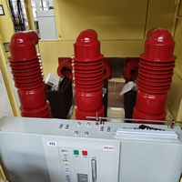 Armoire de commutation industrielle intérieure de type tiroir Huamei KYN61 haute tension 7.2/11/10kV 630A-2000A IP4X avec contrôle intelligent de la température