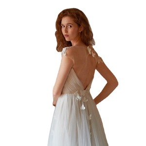 Forest Themed Petal Wedding Dress V Neck A Line Tulle Off White Floor Length Train Simple Princess Style 2026 New Design - Product Image 5