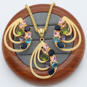 مجموعة مجوهرات نسائية أنيقة بجودة الشمس 5in1 من الماس الزركون الرومانسي أقراط كبيرة قلادة طويلة - Product Image 3