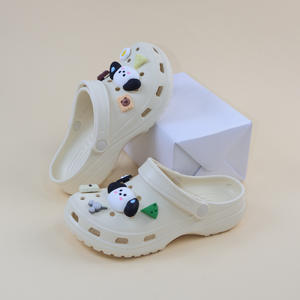 Zuecos Beige con Diseño de Perro de Dibujos Animados para Mujer, Sandalias de Playa para Exteriores, Cómodas, con Punta Cerrada, Suela Suave Antideslizante, para las Cuatro Estaciones - Product Image 1