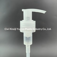 Pompe à lotion à angle droit givrée Yu-Xiao, filetage 24/28, WK-21-1M, pour cosmétiques et soins quotidiens du Zhejiang, personnalisable avec logo