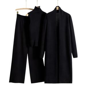 Completo Personalizzato in <span class=keywords><strong>Maglia</strong></span> di Cachemire <span class=keywords><strong>e</strong></span> Lana da Donna, <span class=keywords><strong>Set</strong></span> Tre Pezzi con <span class=keywords><strong>Cardigan</strong></span> Lungo, Gilet <span class=keywords><strong>e</strong></span> Pantaloni - Product Image 5