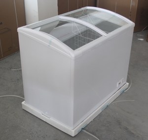 Congelador de Exhibición de Doble Puerta de Vidrio Profundo de 256L OEM con Cesta de Alambre DDH-256C - Product Image 3