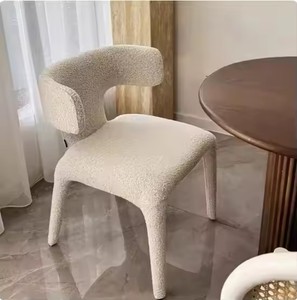 Chaise de salle à manger scandinave moderne légère en <span class=keywords><strong>velours</strong></span>, durable et imperméable, pour la maison, le bureau et l'hôtel (vente en gros) - Product Image 1