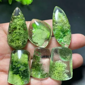 Pietra di cristallo naturale verde fantasma ciondolo al quarzo curativo a forma di goccia di quarzo fantasma verde grezzo