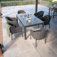 Ensemble de salle à manger de patio en tissu imperméable au design moderne, chaises de jardin confortables avec table, mobilier d'extérieur, chaises de style baroque pour hôtel