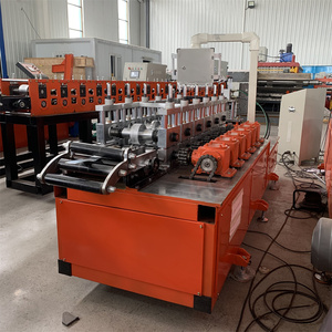 Machine de formage d'angles en fer, équipement à rainures en V, équipement de poinçonnage et de formage d'angles en fer en forme de L - Product Image 2