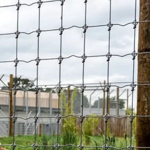 Clôture en treillis métallique galvanisé à nœuds flexibles pour pâturages, bétail, moutons, champs et fermes de cerfs - <span class=keywords><strong>Prix</strong></span> de gros - Product Image 1