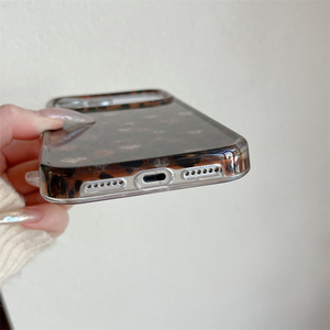 เคสโทรศัพท์มือถือลายเสือดาวแฟชั่น รุ่น Love สำหรับ iPhone 17 16 15 Pro Max  แบบกลิตเตอร์ IMD น่ารัก สีทอง  ตกแต่งด้วยคริสตัล  ฝาหลังแข็งแรง - Product Image 6
