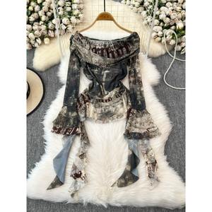 Streetwear magliette primaverili da <span class=keywords><strong>donna</strong></span> con scritte Tie tye stampate da <span class=keywords><strong>donna</strong></span> Vintage <span class=keywords><strong>T</strong></span>-<span class=keywords><strong>shirt</strong></span> con spalle scoperte a maniche lunghe da <span class=keywords><strong>donna</strong></span> all'ingrosso - Product Image 3