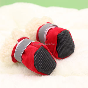 <span class=keywords><strong>2025</strong></span> теплые и дышащие противоскользящие туфли для собак с водонепроницаемой мягкой подошвой утолщенные накидки для ног из полиуретанового хлопка - Product Image 2