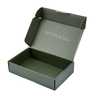 Carpeta de Embalaje Personalizada Premium con Forro de Esponja, Grabado en Relieve, Reciclable, de Cartón Corrugado Kraft para Suscripciones de Ropa y Cosméticos