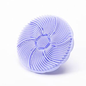 Brosse nettoyante pour le visage en silicone souple portable, exfoliant doux pour le visage et nettoyant en profondeur pour les pores, pour femmes et hommes - Product Image 4