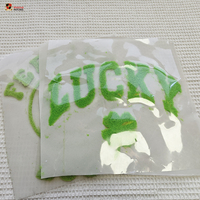 Patch thermocollant en peluche moelleuse à découpe laser en chenille, motif trèfle à quatre feuilles porte-bonheur, personnalisé pour la Saint-Patrick, vente en gros, pour vêtements