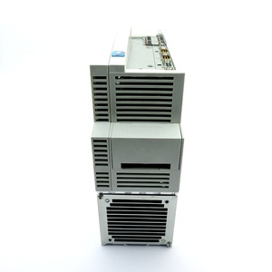 ไดรฟ์ EVS9324-EP รุ่นดั้งเดิม ซีรีส์ 9300 คอนโทรลเลอร์อัตโนมัติอุตสาหกรรม AC 3kW มีสินค้าในสต็อก - Product Image 1