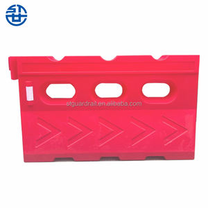 Barriera di plastica per Go-kart per la sicurezza stradale con riempimento di acqua bianca rossa in Rotomolding HDPE - Product Image 2