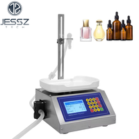 CSY-3200 petit type de pesage liquide quantitatif automatique distribuant la machine de remplissage en boîte de boisson alcoolisée