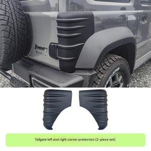 JB64 et JB74 <span class=keywords><strong>Suzuki</strong></span> <span class=keywords><strong>Jimny</strong></span> 3 portes et 5 portes Modifications extérieures, garniture Black Knight, protecteurs d'angle d'aile. - Product Image 4