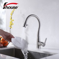 Robinet de cuisine moderne monotrou en acier inoxydable brossé, mitigeur à poignée unique avec douchette extractible en céramique et capteur tactile intégré