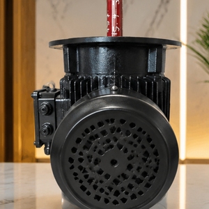 Motor Eléctrico Industrial Trifásico Unicorn de 9.3kW, 1500-1700 RPM, Montaje por Brida, Alta Eficiencia, Alto Rendimiento, 1 Año de Garantía - Product Image 4